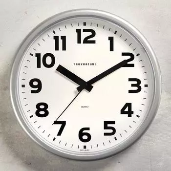 Часы (26х26х4 см)