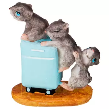 Фигурка Мышки (9х5х6 см)