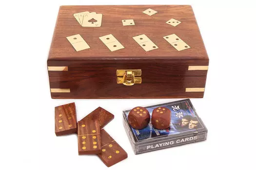 Настольная игра Карты, кости, домино (6х14х20 см)