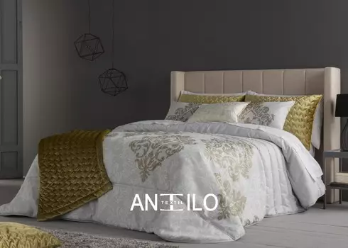 Пледы и покрывала Antilo