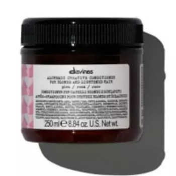 Davines - Кондиционер для осветленных и натуральных волос (розовый) Creative Conditioner For Blond And Lightened Hair Pink, 250 мл