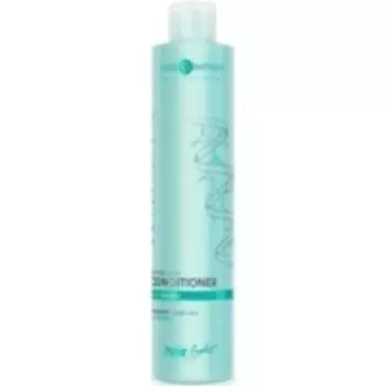 Hair Company Professional Light Keratin Care Conditioner - Бальзам-уход для волос с кератином, 250 мл