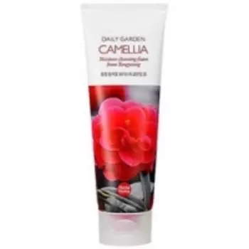 Holika Holika Daily Garden Tongyeong Camelia Moisture Cleansing Foam - Пенка для лица с экстрактом камелии, 120 мл