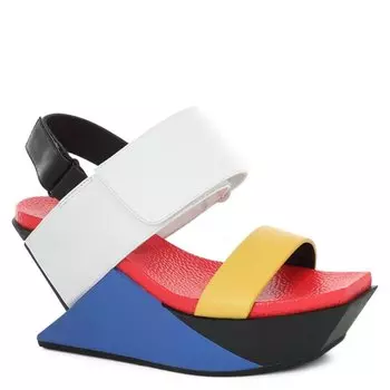 Босоножки United Nude