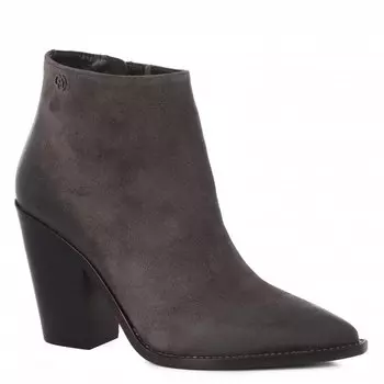 Одежда, обувь и аксессуары Nando Muzi