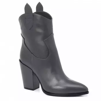 Одежда, обувь и аксессуары Nando Muzi