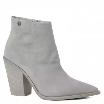 Одежда, обувь и аксессуары Nando Muzi