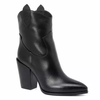 Одежда, обувь и аксессуары Nando Muzi