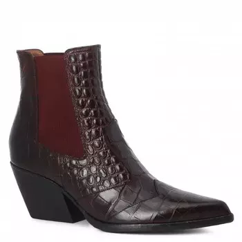 Одежда, обувь и аксессуары Strategia