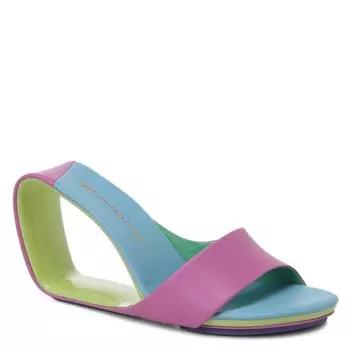 Сабо United Nude