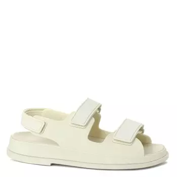 Сандалии Tendance