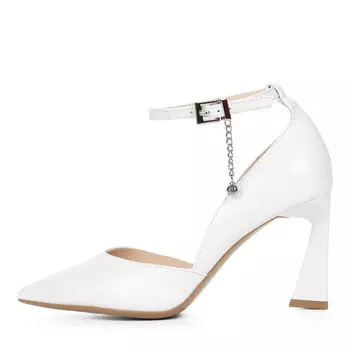 Белые туфли лодочки из гладкой кожи