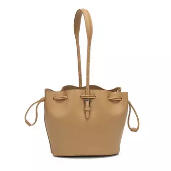 Бежевая сумка мешок из кожи