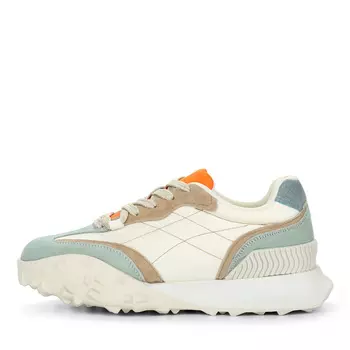 Бежевые кроссовки из кожи и текстиля