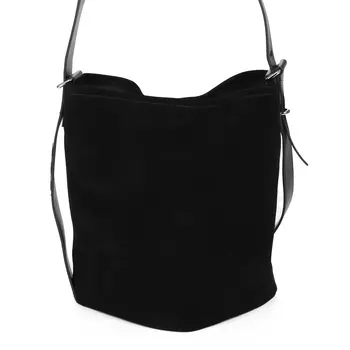 Черная сумка из бархатистого велюра