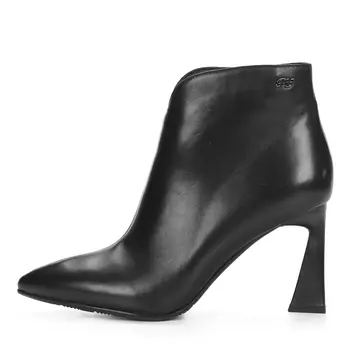 Черные ботильоны из гладкой кожи