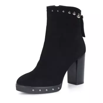 Черные ботильоны из велюра с декоративными элементами