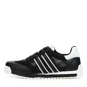 Черные кроссовки из кожи и текстиля