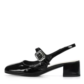 Черные открытые туфли из лаковой кожи