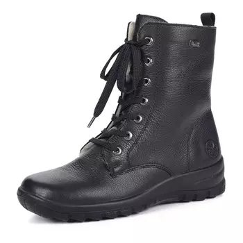 Черные полусапоги на шнуровке и рифленой подошве