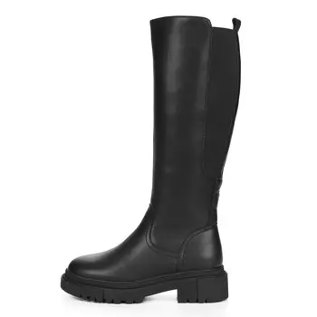 Черные сапоги из кожи на подкладке из натуральной шерсти на утолщенной тракторной подошве