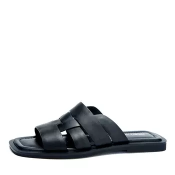 Черные шлепанцы из гладкой кожи