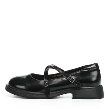 Черные туфли из кожи