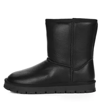 Черные угги из гладкой кожи