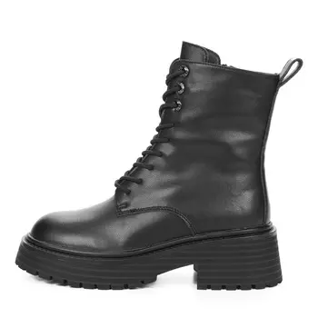 Черные утепленные ботинки из гладкой кожи