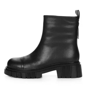 Черные утепленные ботинки из гладкой кожи