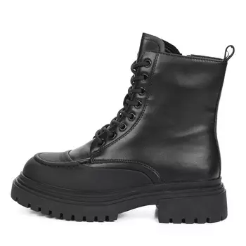 Черные утепленные ботинки из кожи