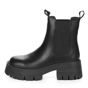 Черные утепленные челси из кожи