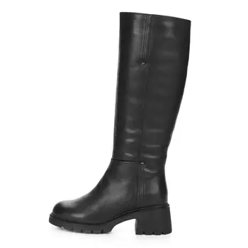 Черные утепленные сапоги из гладкой кожи