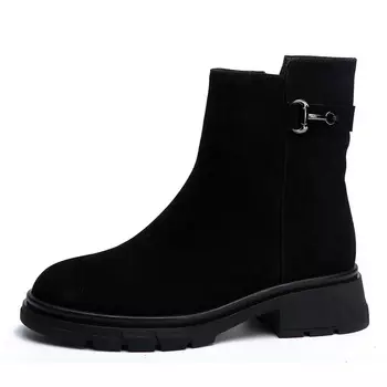 Черные зимние ботинки из натурального велюра