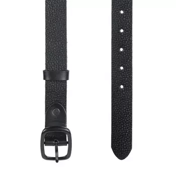 Черный кожаный ремень