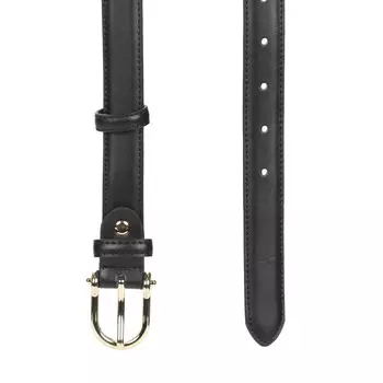 Черный кожаный ремень