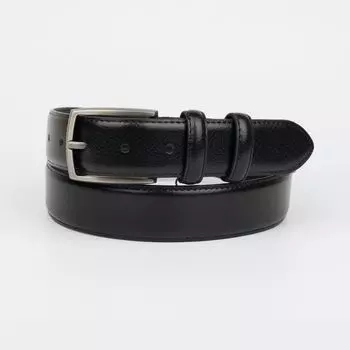 Черный кожаный ремень