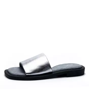 Голубые шлепанцы из кожи