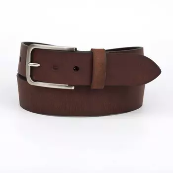 Коричневый кожаный ремень