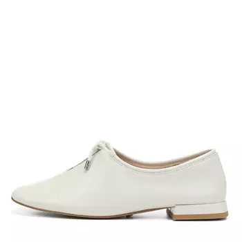 Туфли из гладкой кожи рисового цвета