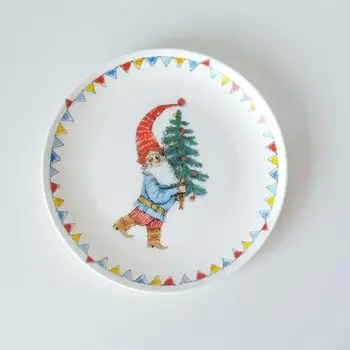 Тарелка закусочная MyataShop Гномы с елочкой