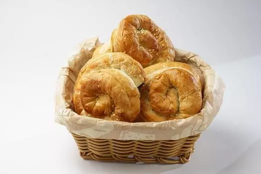 Корзинка пластиковая Luxstahl KT3052 180х120мм бежевая