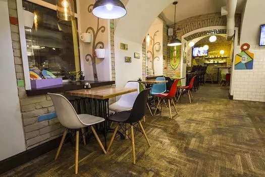 Подстолье Валенсия на ножках (чугун)