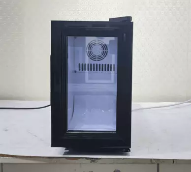 Шкаф холодильный для молока Viatto VA-SC08D