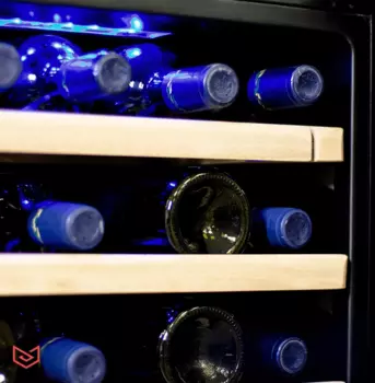 Шкаф винный Meyvel MV45-KBF2