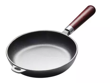 Сковорода чугунная Luxstahl НЕR26 260/55 с деревянной ручкой