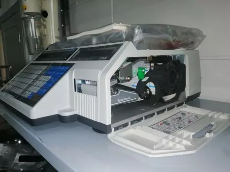 Весы торговые с печатью этикеток CAS CL5000-15B TCP/IP (выставочный)