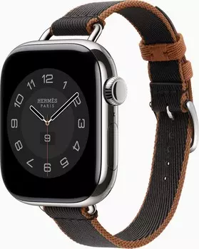 Apple Watch Series 10 Hermes, 42 мм, титановый корпус, ремешок из нейлона Noir/Gold