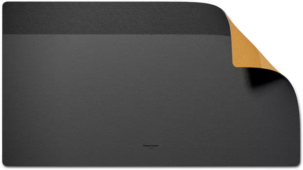 Коврик настольный Native Union Desk Mat, черный/крафтовый
