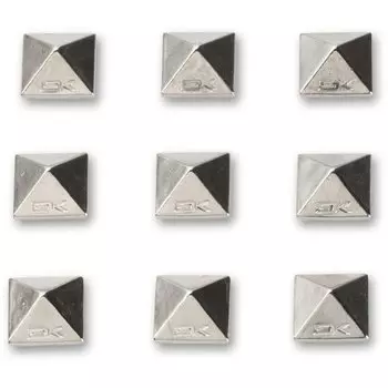Наклейка на доску DAKINE Pyramid Studs Chrome 2021